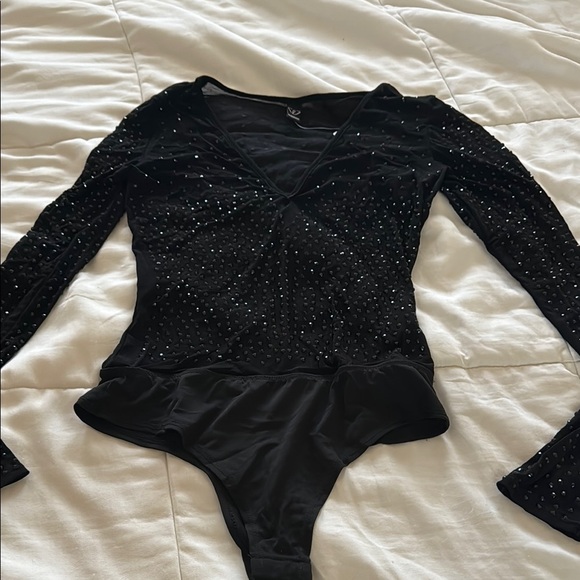 Windsor Tops - Black sheer sparkly Long Sleeve Bodysuit by Windsor size medium NWT